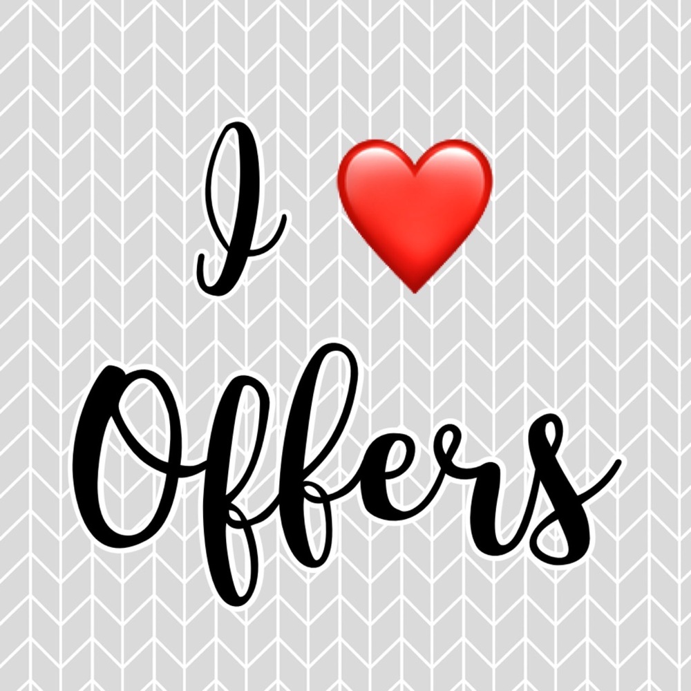 Accepting all reasonable offers❤️